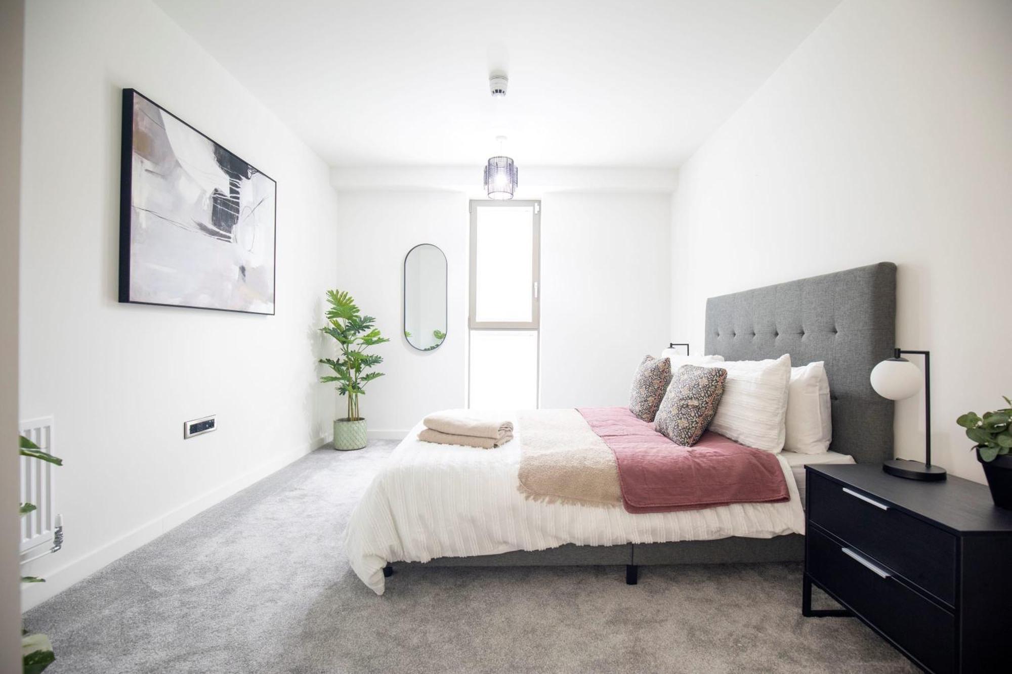 Luxury Free Parking Townhouse Villa Manchester Eksteriør bilde