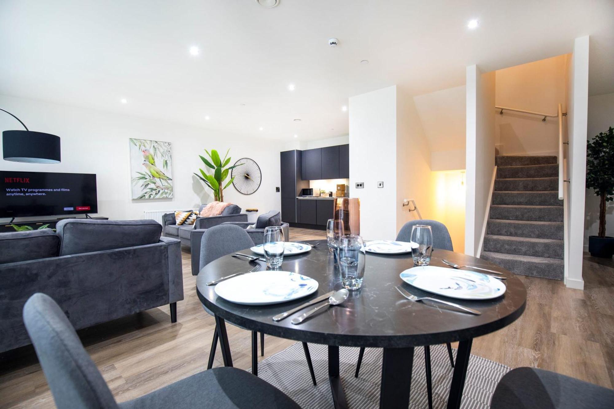 Luxury Free Parking Townhouse Villa Manchester Eksteriør bilde